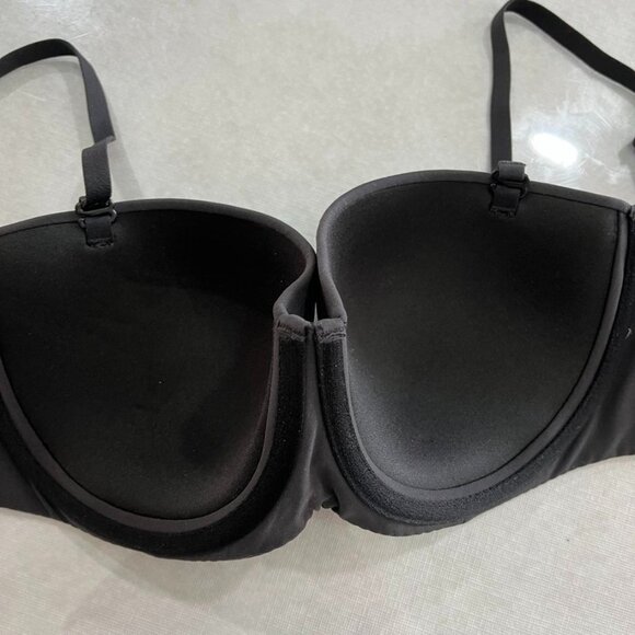NEW SKIMS Fits Everybody Strapless Bra Onyx - Picture 5 of 7